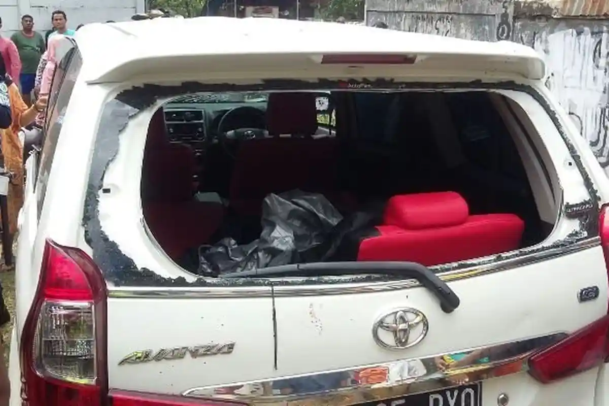 Polisi Kejar-kejaran dengan Perampok ATM di Tangerang, Pelaku Sandera Warga Pakai Senjata