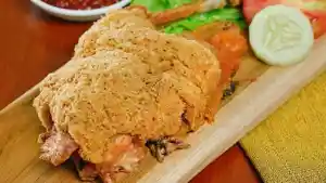 Ayam-Goreng-Suharti.jpg