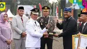 Pemkab-Bogor-Jawa-Barat-menggelar-upacara-peringatanHJB-ke-542.jpg