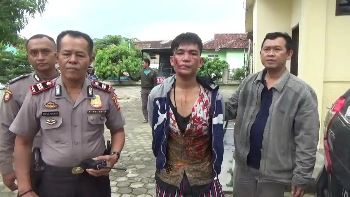 2 Pelaku Sudah Buntuti Korban Saat Ambil Uang di ATM BCA
