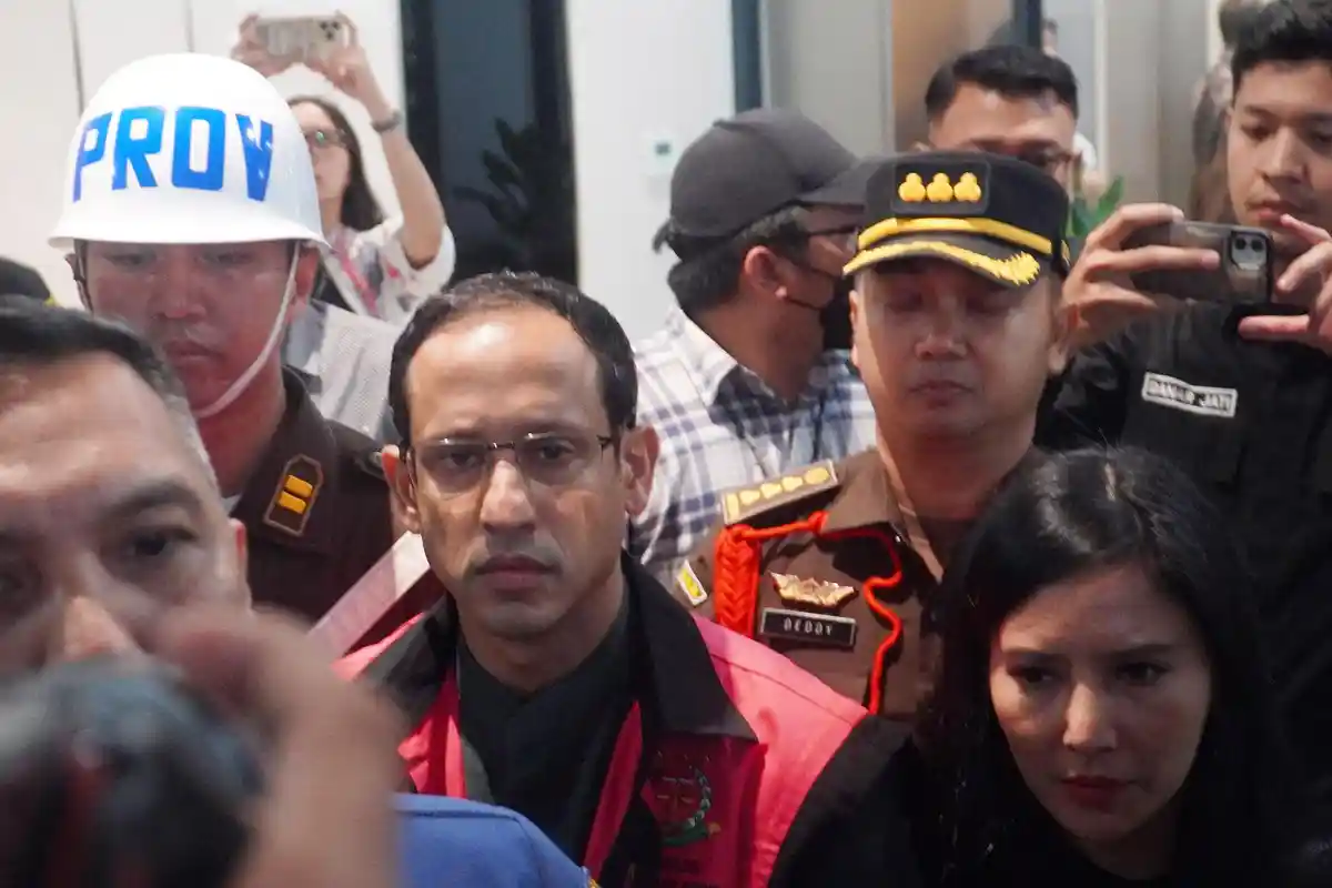 Nadiem Makarim Diperiksa 10 Jam di Kejagung soal Kasus Chromebook: Kebenaran Akan Terungkap