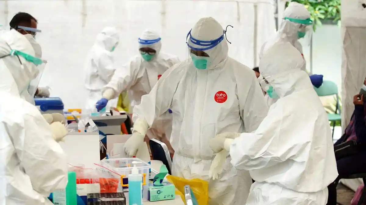 Tes PCR Jadi Syarat Penerbangan, Epidemiolog: Lebih Akurat, Kalau Antigen Ada Error 5 Persen