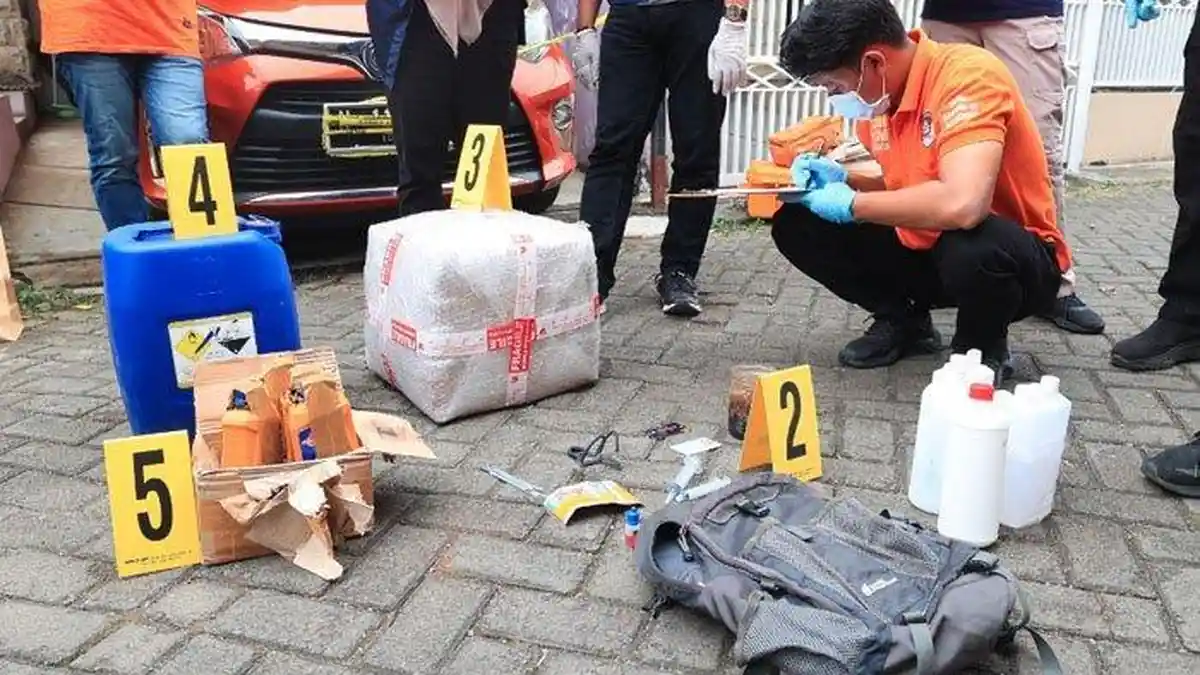 SOSOK HOK, Pelajar Diduga Teroris di Kota Batu, Rakit Bom Untuk Aksi Bom Bunuh Diri di Tempat Ibadah