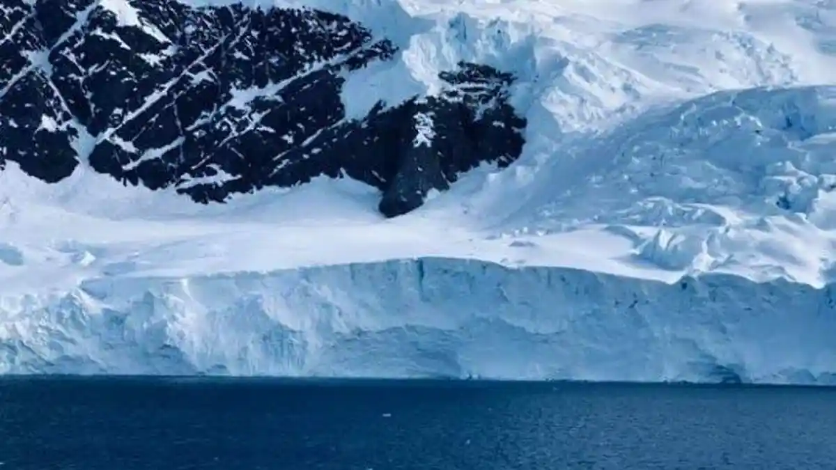 Gelombang Raksasa Setinggi 500 Meter Terjang Alaska, Megatsunami Terbesar dalam Sejarah