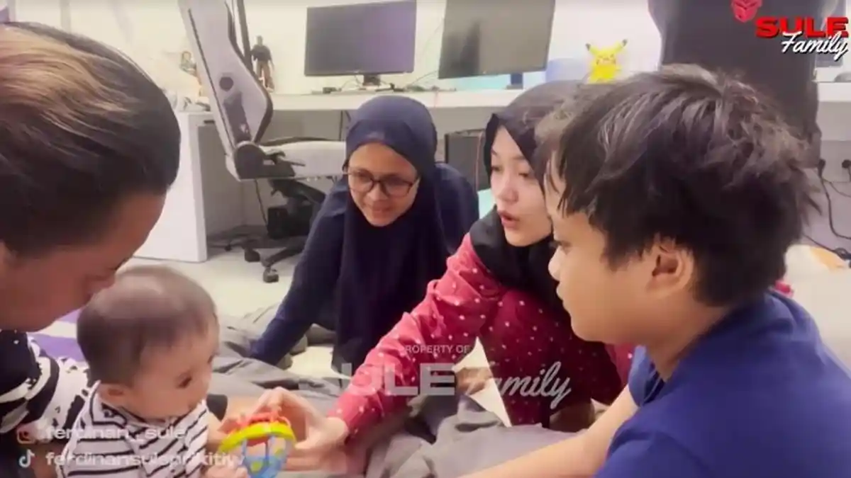 SULE Ajak Adzam Bermain di Rumahnya, Putri Delina dan Ferdi Langsung Lakukan Hal Ini