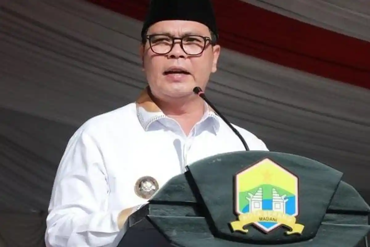 Padahal Baru Dilantik, Sejumlah PPPK Jajan & Merokok saat Sambutan Bikin Wali Kota Emosi: Tengil