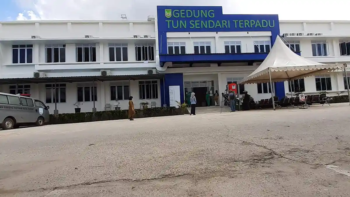 Covid-19 Serang Tim Medis, Poliklinik RSUD dan 4 Puskesmas di Batam Tutup