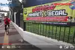 VIDEO Jakarta Rawan Jambret, Polisi Pasang Spanduk Imbawan Agar Pesepeda dan Pejakan Kaki Waspada