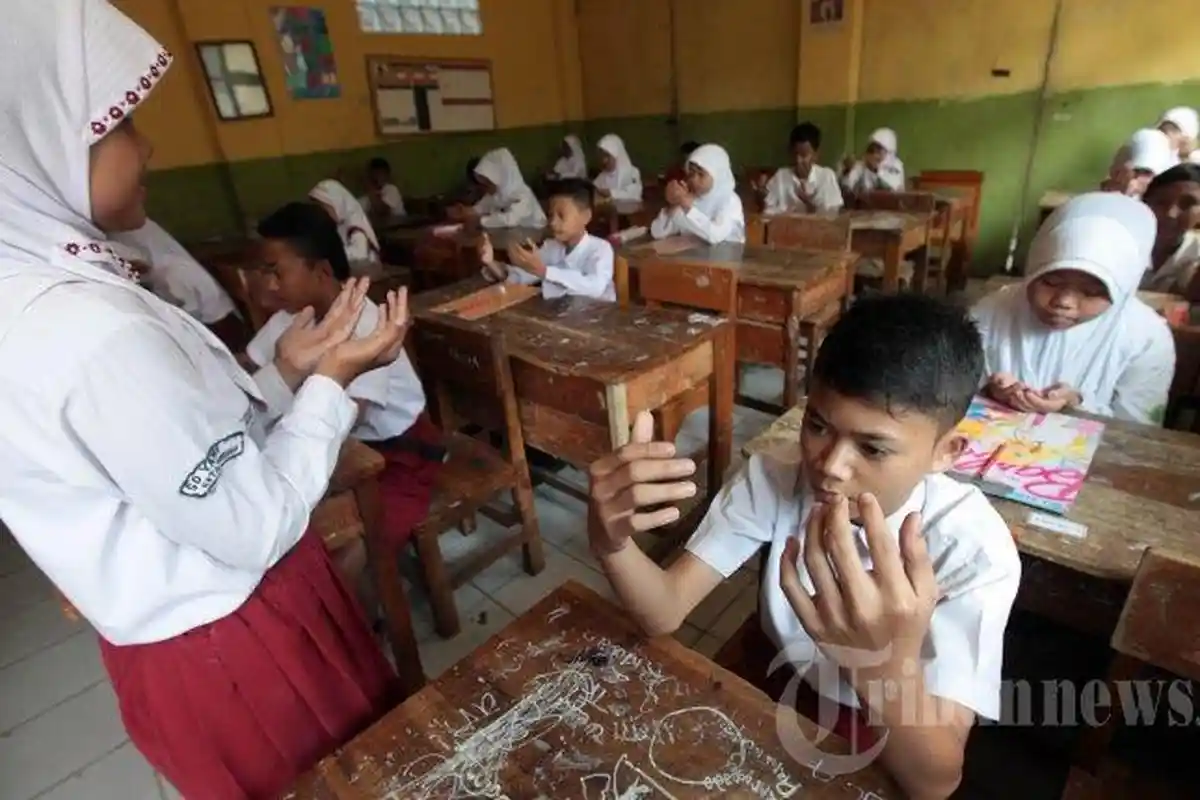 Kunci Jawaban Bahasa Indonesia Kelas 5 Halaman 24 Kurikulum Merdeka: Refleksi Bab I