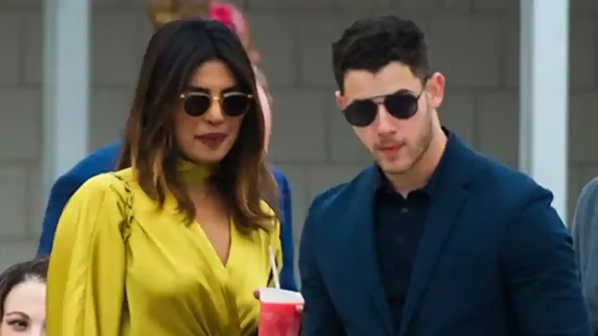 Nick Jonas Gandeng Priyanka Chopra di Kondangan Sepupunya, Resmi Pacaran?