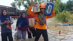 banjir-di-kecematan-jatiroto-lumajang-jawa-timur.jpg