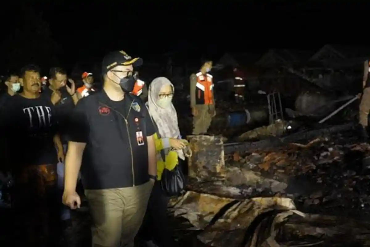 Ringankan Beban Pedagang Pasar Ngadiluwih, Bupati Kediri Mas Dhito Berikan Bantuan Modal