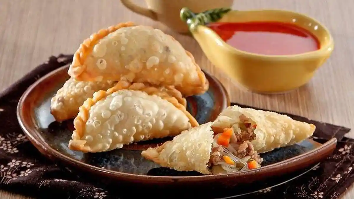 RESEP Membuat Jalangkote, Kuliner Khas Makassar, Enak Dimakan Pakai Sambal