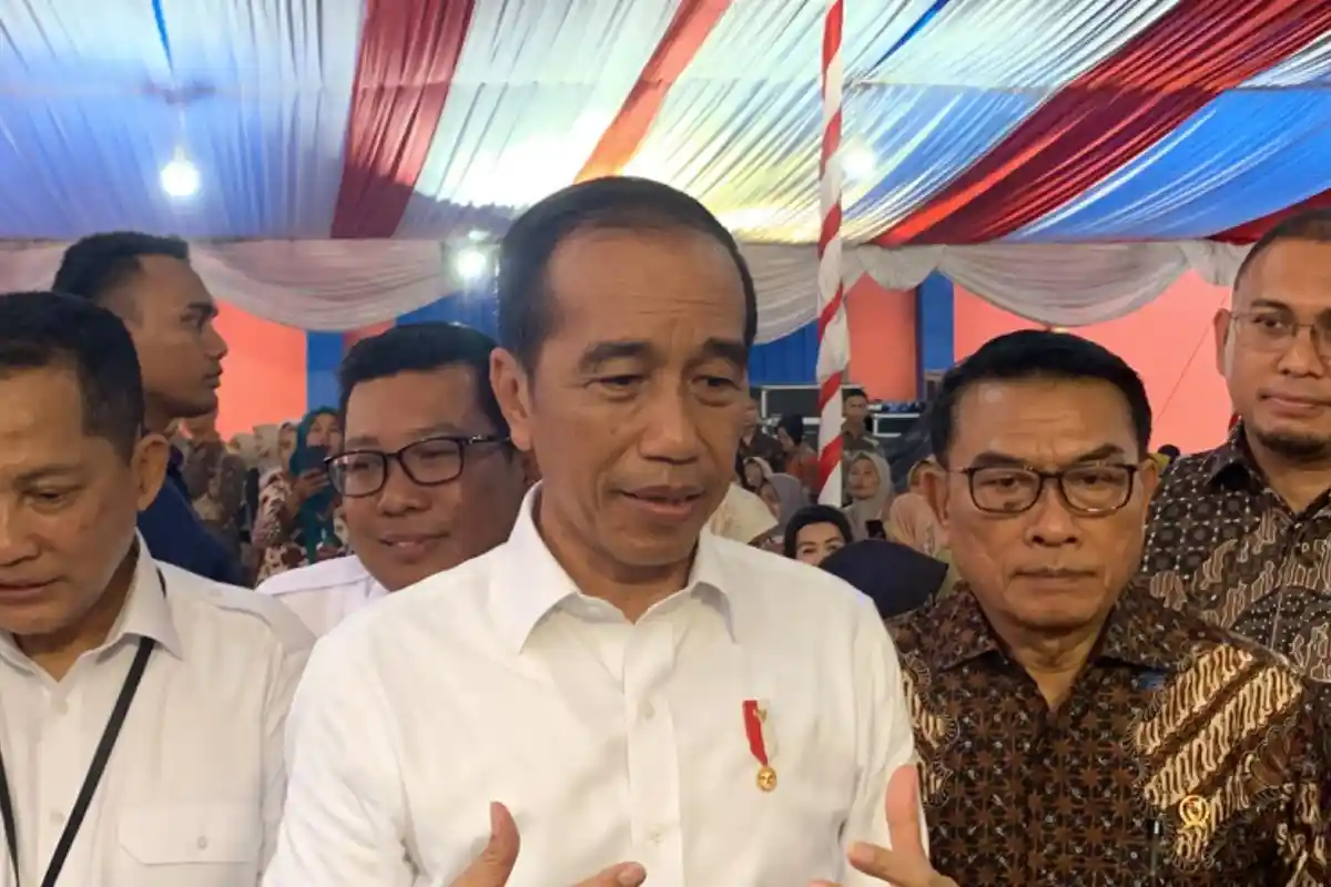 Respons Jokowi Dikritik Berbagai Kampus Termasuk Unand, Sebut Semua Orang Boleh Berpendapat