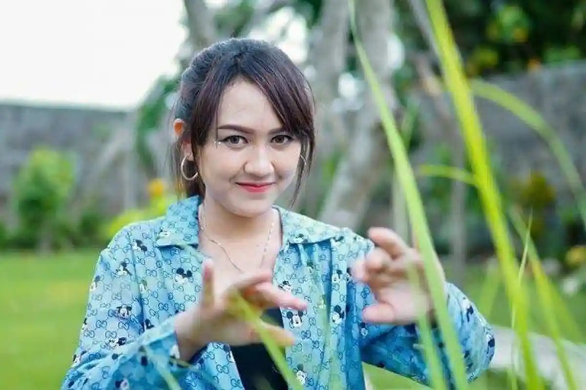 Chord Gitar Lagu LDR Layang Dungo Restu - Happy Asmara, Kunci Mudah Dimainkan