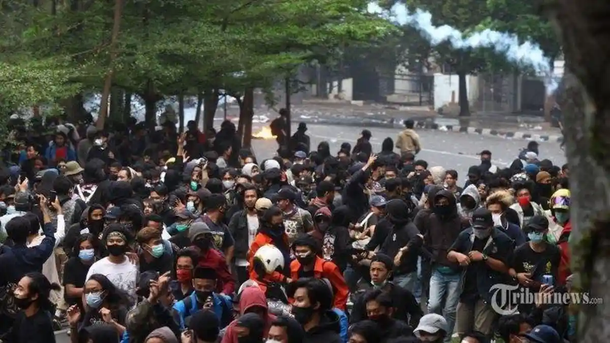 TERBONGKAR Siapa Dalang Demo Anarkis Tolak UU Cipta Kerja di Makassar, Kapolda: Ini Kelompoknya!