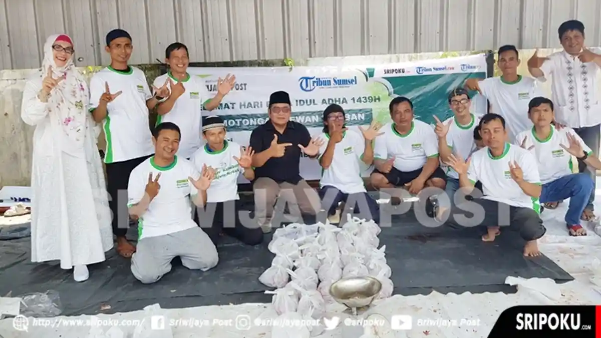 Hari Raya Idul Adha 1439 H, Sriwijaya Post dan Tribun Sumsel Berbagi Hewan Kurban dengan Sesama