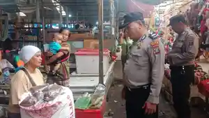 pengamanan-pasar-pangururan-di-samosir.jpg