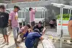 Delapan-siswa-PKBM-Sipatuo-mengikuti-pelatihan-hidroponik-di-Desa-Onang-Majene.jpg