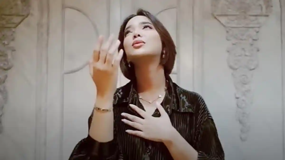 Lirik Lagu Tak Satupun - Putri Siagian, Lagu Rohani Kristen