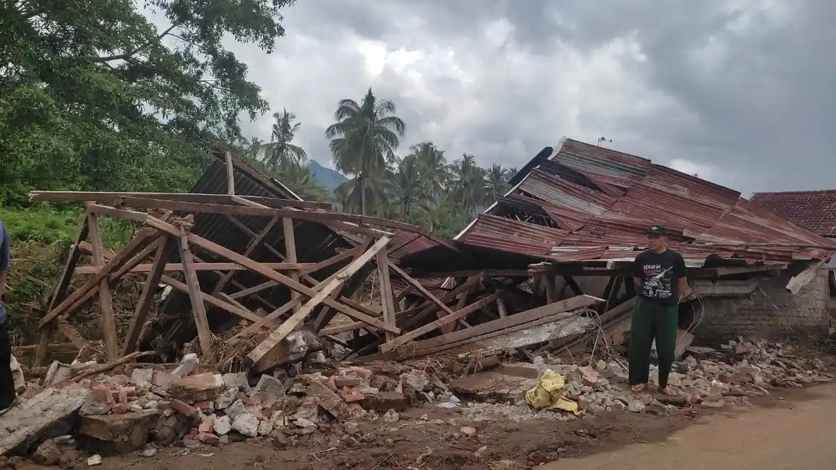 Polda Jabar Selidiki Penyebab Banjir Bandang di Garut, Langkah ini Yang Pertama Dilakukan