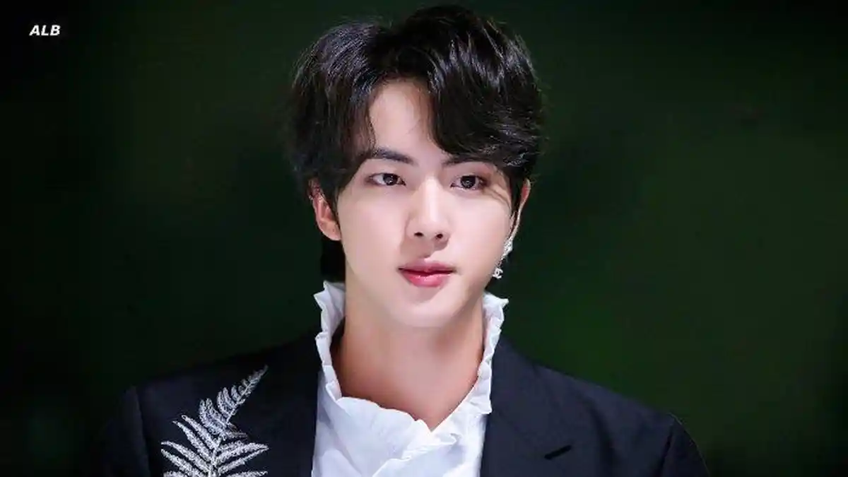 POPULER - Gara-gara 3 Aegyo, Jin BTS Sampai Marahi Director, Kim Seokjin: Ahh Aku Jadi Marah Nih