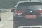 VIRAL-Mobil-Dinas-Pemkab-Bojonegoro-di-Lampung-Saat-Libur-Lebaran-Diduga-Dipakai-Camat.jpg