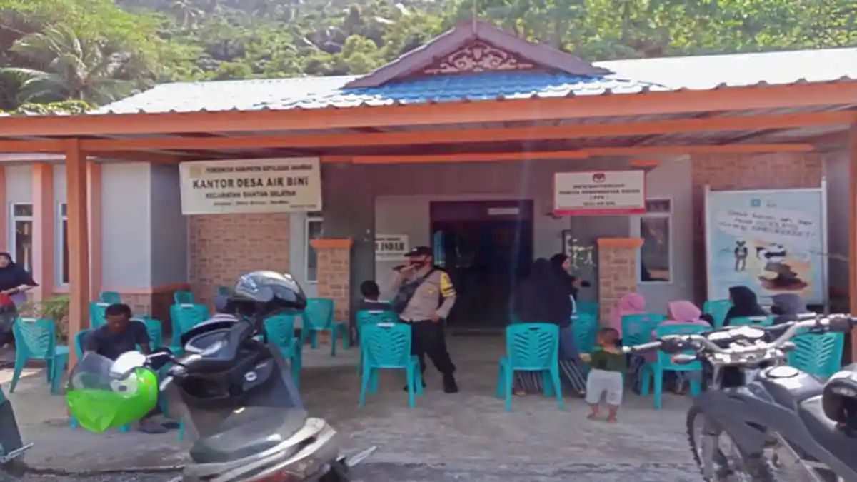 Vaksinasi di Anambas, Kapolsek Siantan Kecewa Banyak Warga Desa Enggan Divaksin