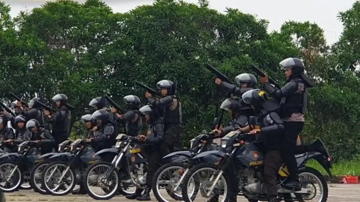 Jelang Pemilu 2024, Polres Kukar Gelar Simulasi Hadapi Kerusuhan Massa