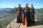 Fashion Show Busana Muslim Karya Desainer Lia Afif