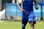 Coulibaly Djibril Lakukan Pemanasan