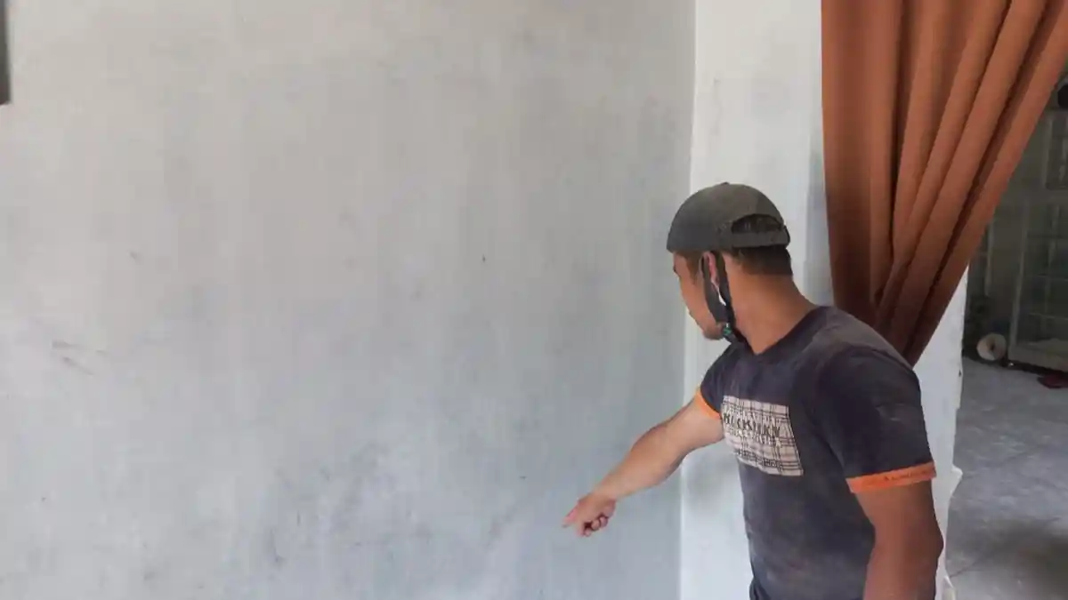 Tambang Batu Pakai Bom, Puluhan Rumah di Lampung Selatan Retak-retak