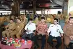 Bupati-Sukoharjo-Etik-Suryani-menggelar-pengajian.jpg