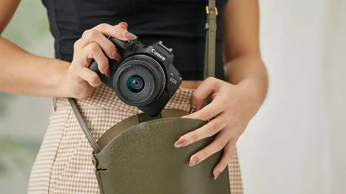 40 Contoh Kalimat Ucapan Meminjam Kamera Teman Kamu, Biar Langsung Dikasih