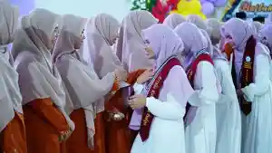 Wisuda-Mts-Daik-Lingga.jpg