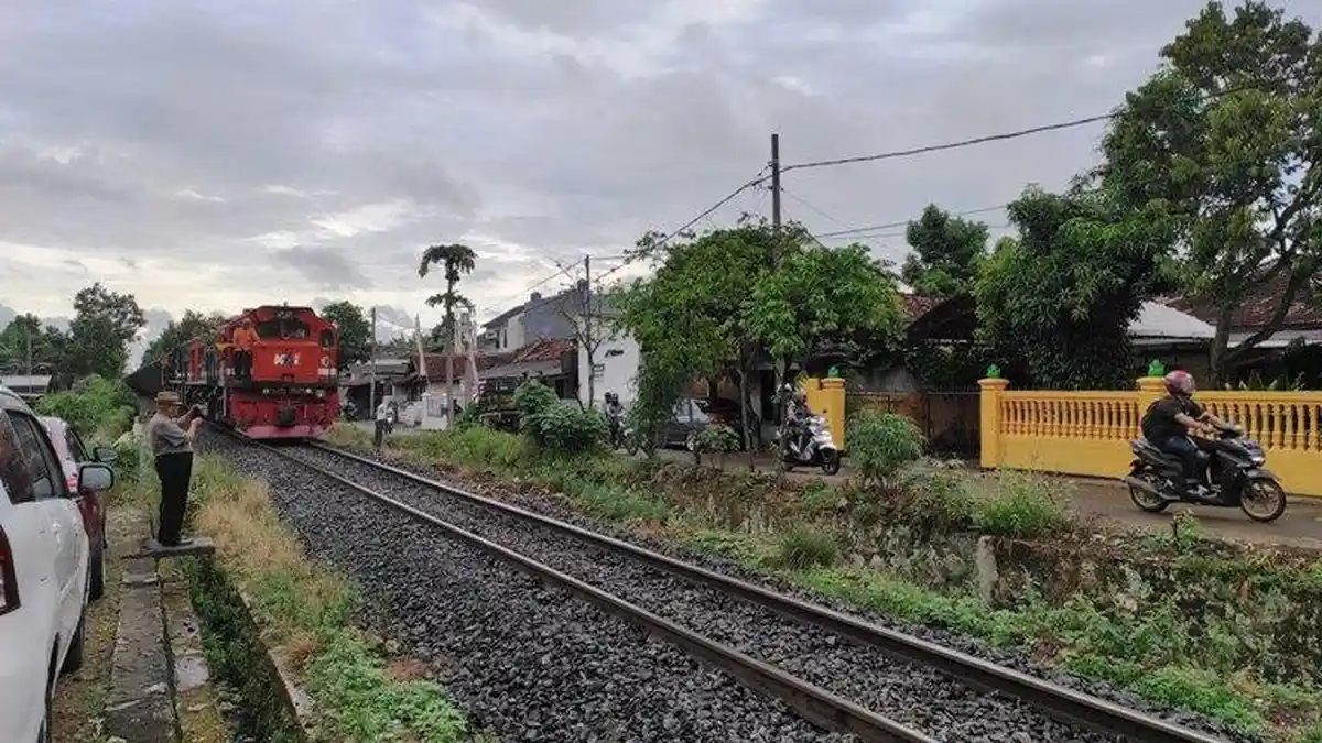 Guna Hindari Kecelakaan, PT KAI Sudah Tugaskan Dua Orang Setiap Hari untuk Periksa Kualitas Rel