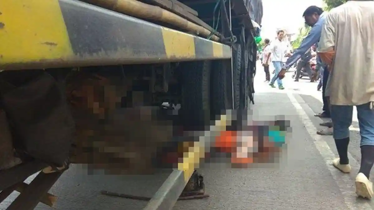 Kecelakaan Maut Pukul 20.00 WIB, Anak Perempuan Tewas Terlindas Truk, Korban Mau Menyeberang Jalan