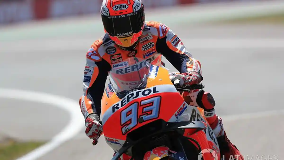 Hasil Kualifikasi MotoGP Malaysia 2018 - Marc Marquez di Pole Position, Valentino Rossi Ketiga