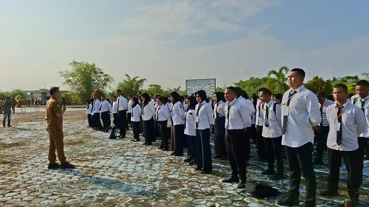 Terlambat Ikut Apel Pagi, Sekda Haltim Ingatkan Peserta Latsar Tegakkan Kedisiplinan
