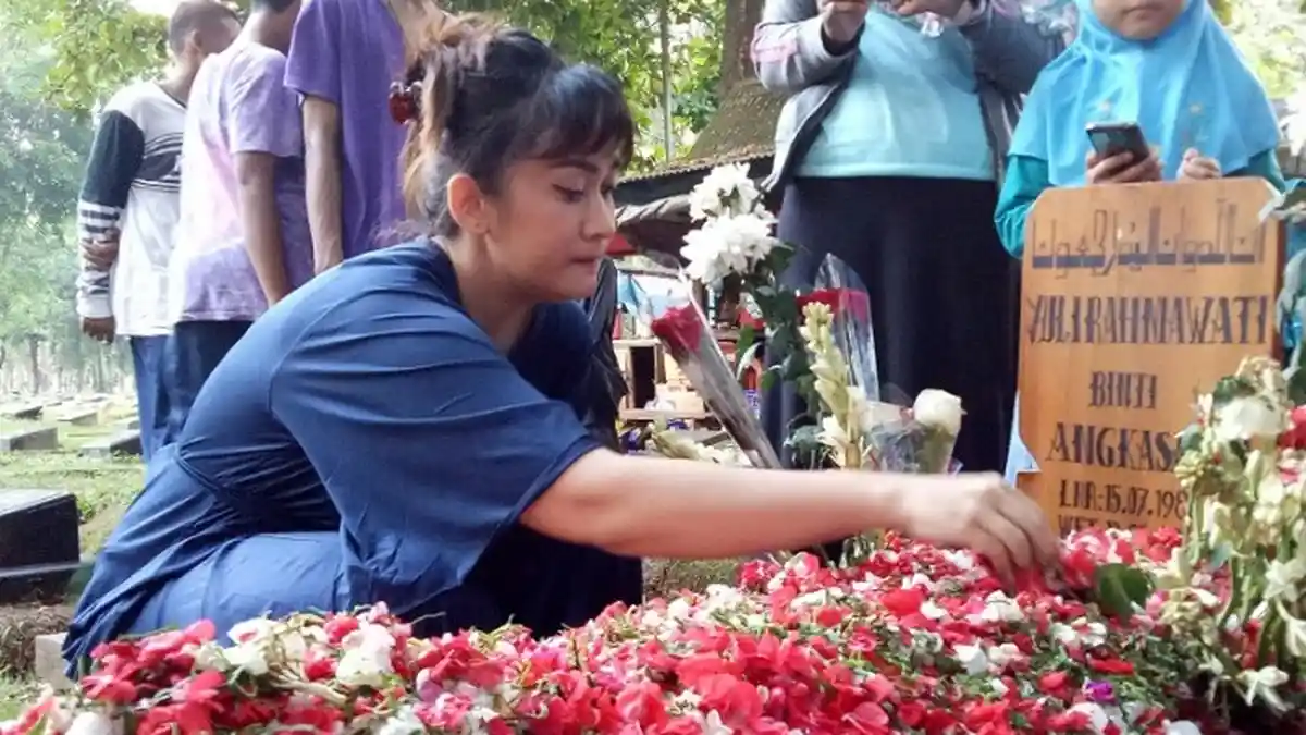 Jupe Sempat ''Pamitan'' di Mimpi Nafa Urbach