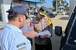 Operasi Keselamatan Seulawah Dimulai di Pijay, Polisi Periksa Kendaraan Umum