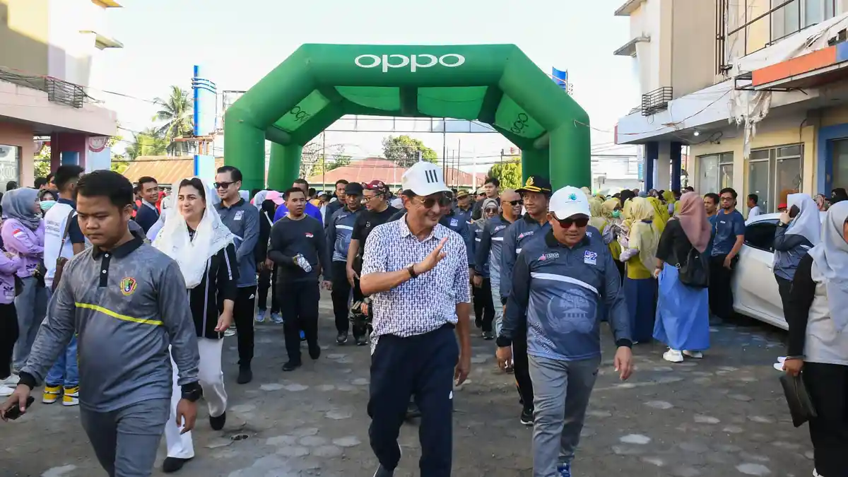 Wakil Ketua MPR Fadel Muhammad Hadiri Pencanangan HUT KORPRI di Gorontalo