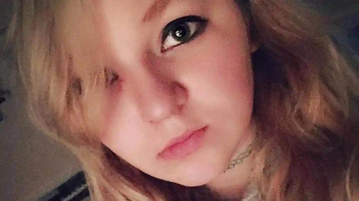 Seorang Remaja Kirim Pesan Duka Via Facebook Usai Bunuh Ibu Kandungnya Sendiri!