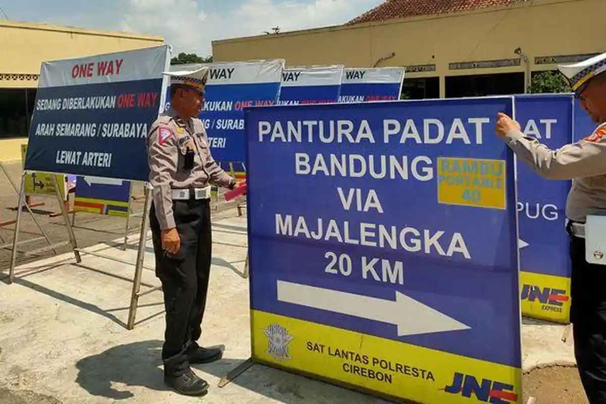 Satlantas Polresta Cirebon Siapkan Ribuan Sarpras Untuk Pengamanan Arteri Arus Mudik Lebaran 2024