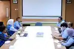 PLN-UIT-JBM-Gelar-Kunjungan-ke-Pelanggan-KTT.jpg