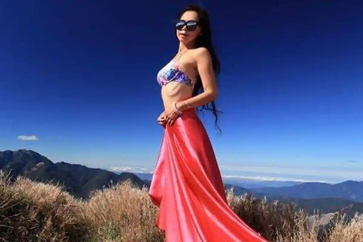 Pendaki Berbikini Gigi Wu yang Viral di Medsos Tewas Setelah Jatuh ke Jurang