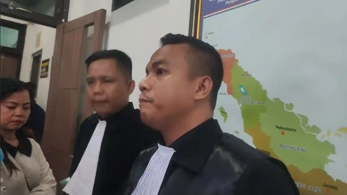 Kuasa Hukum Sebut Tanda Tangan Bambang Ghiri Arianto di Kasus Korupsi Smartboard Dipalsukan
