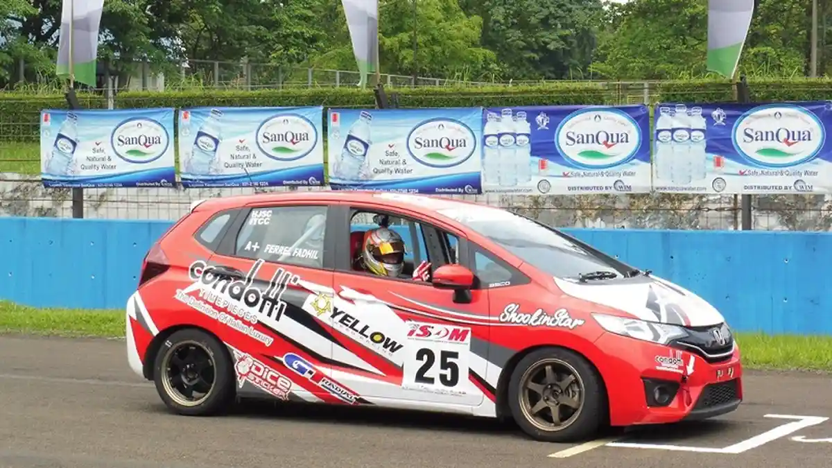 Ferrel Fadhil, Pebalap Watch Studio Racing Team, Sabet Podium 2 Kelas OMR dan ITCC
