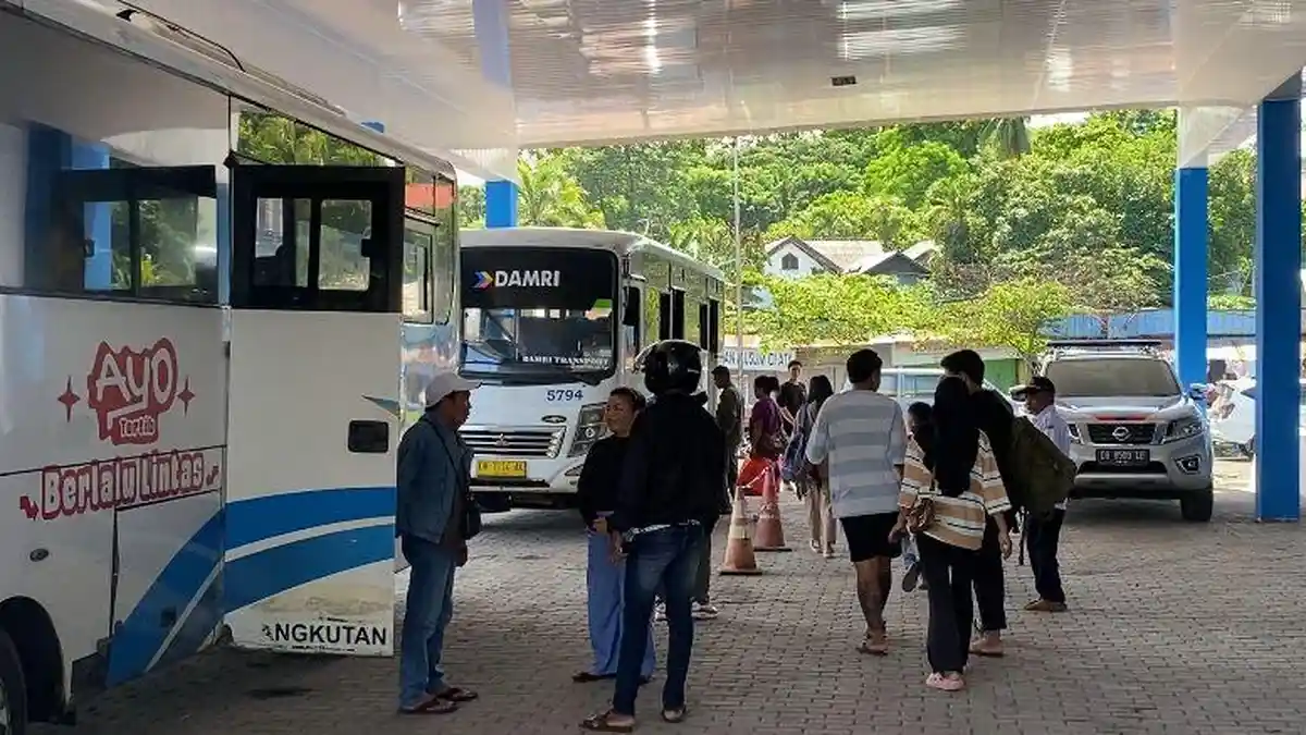 Puncak Arus Mudik di Terminal Malalayang Manado Diprediksi 27 Maret 2025, Pemesanan Tiket Meningkat