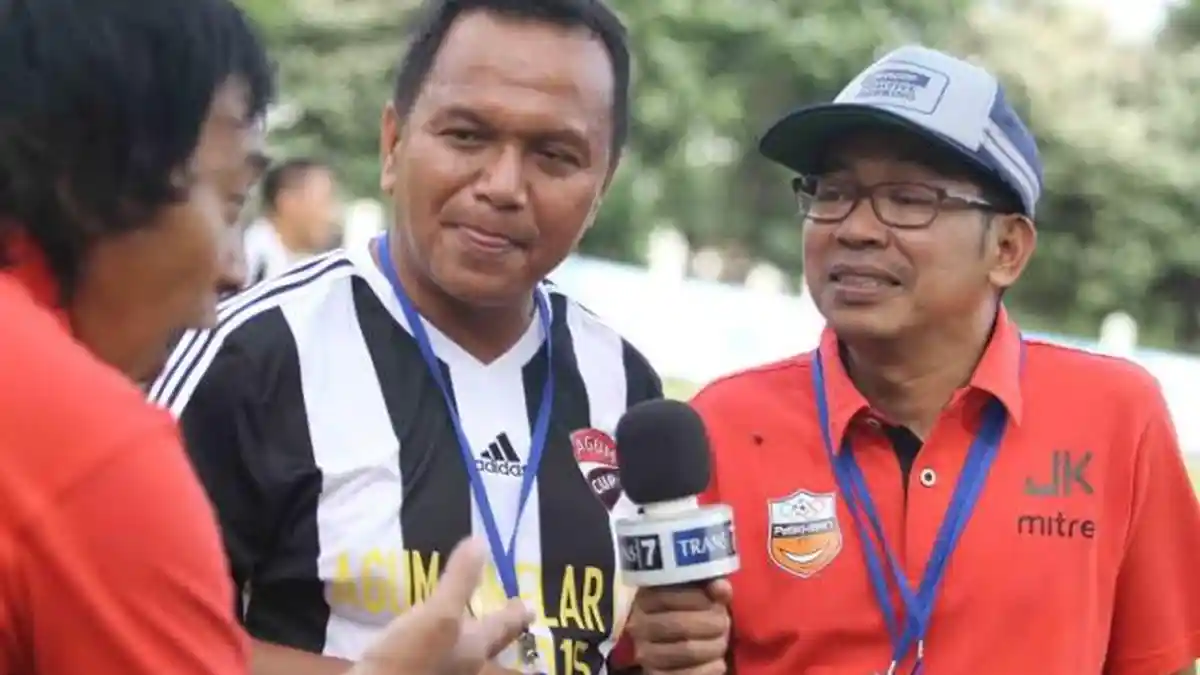 Taufik Hidayat Ditantang Walikota Sawahlunto